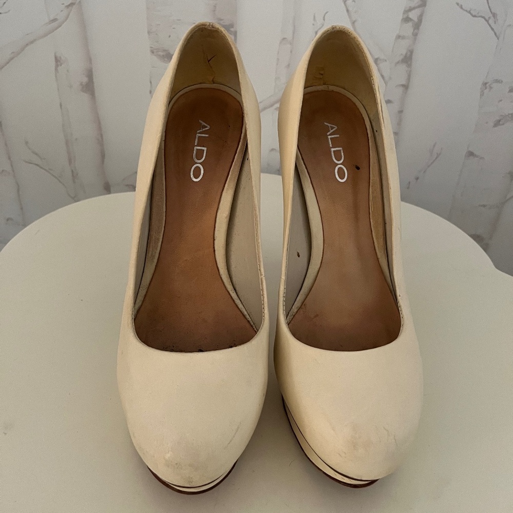 Aldo Leather Pumps - Picture 4 of 6